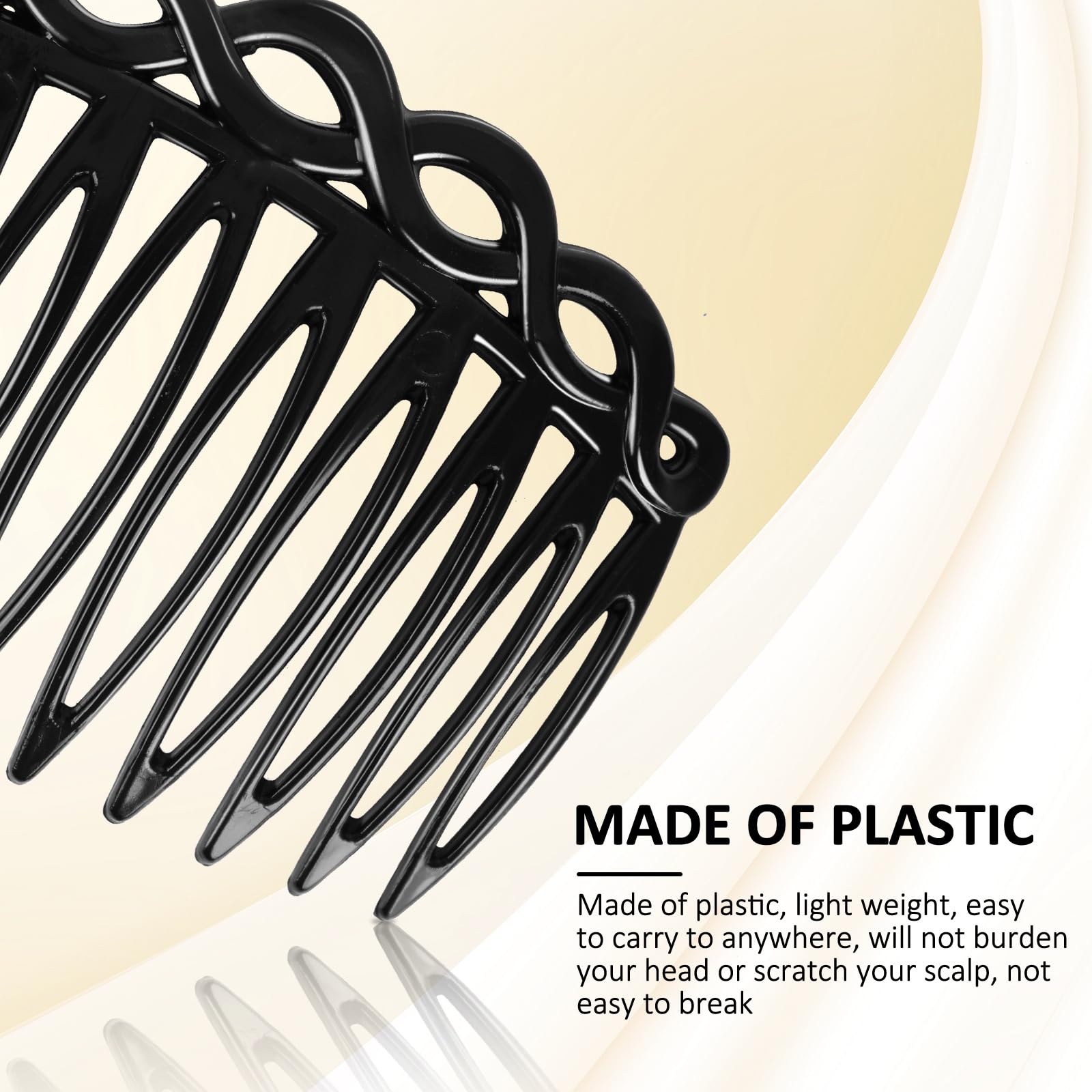 COMNICO lightweight combs are easy to carry for quick touch-ups.