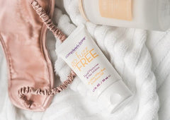 Ingredientes clave visibles en Completely Bare go fuzz FREE para piel sensible