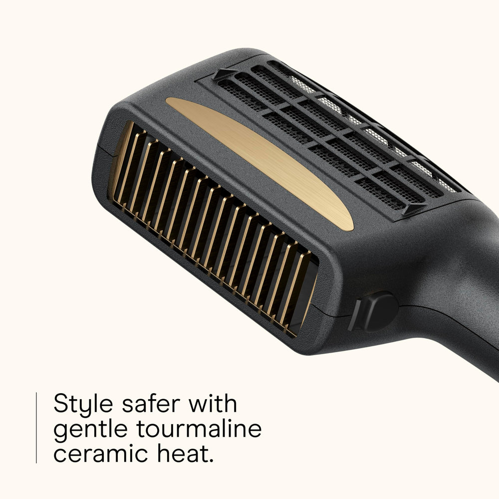 Conair INFINITI PRO dual-row straightening comb attachment for sleek styles.