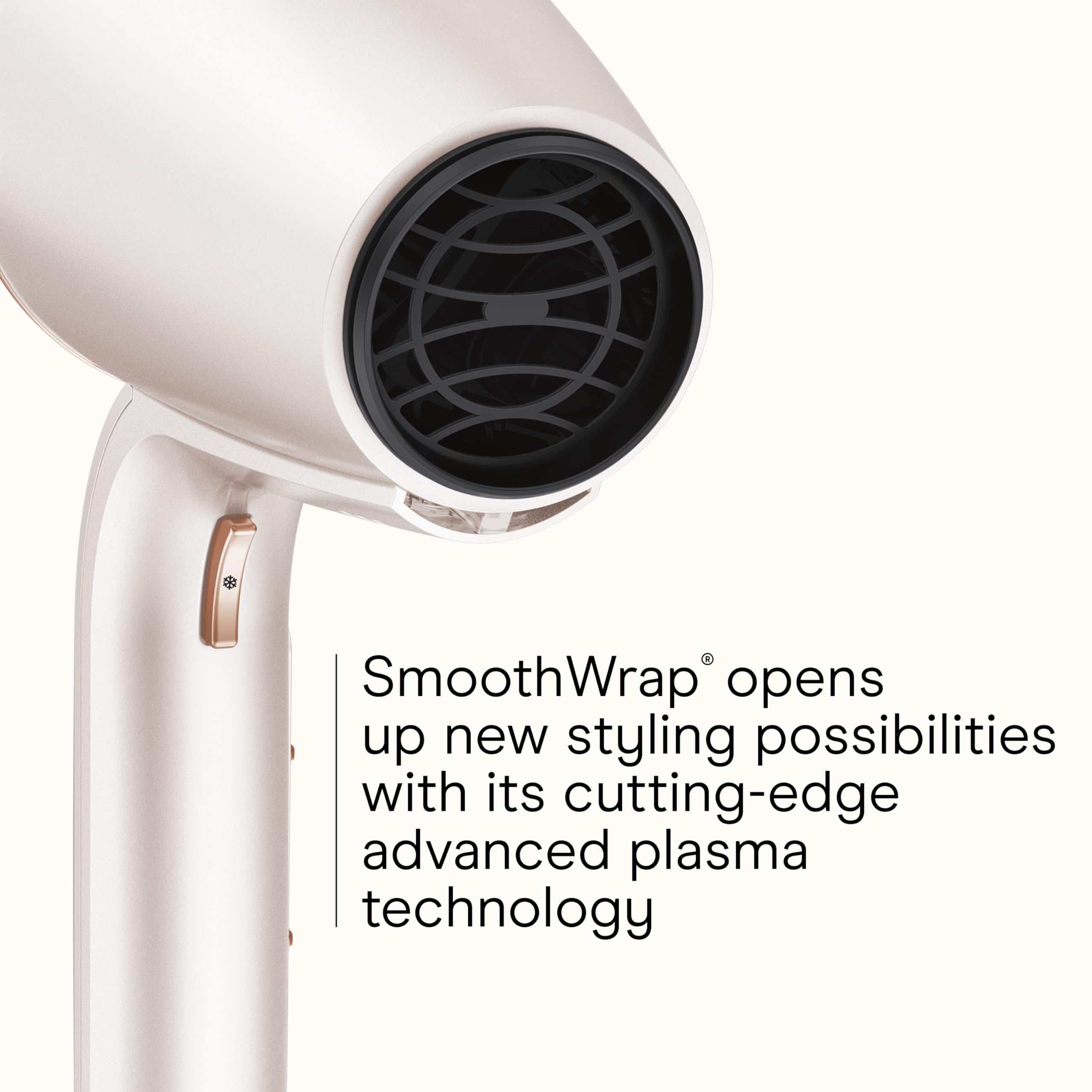 Diffuser attachment on the SmoothWrap for enhanced volume and natural texture.