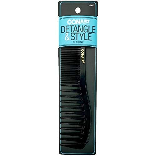 Conair Wide-Tooth Lift Comb lifting volume with its wide teeth.