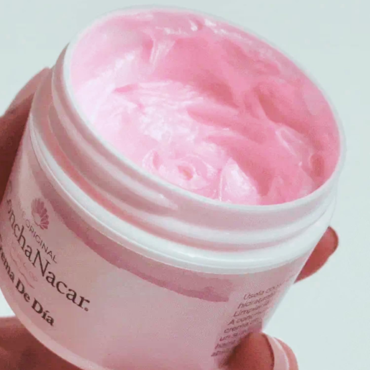 Concha Nacar Crema Día No.1, protege la piel de elementos ambientales