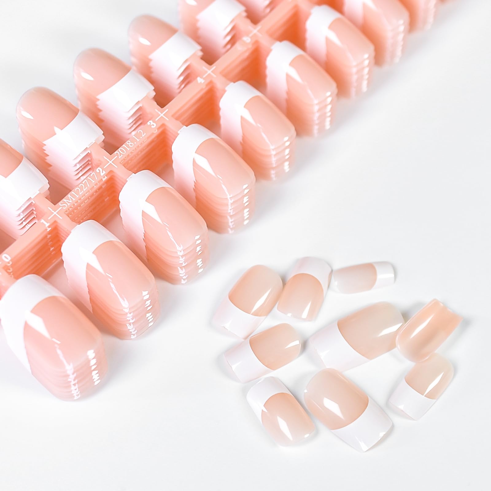 Coolnail 12 sizes of short press-on nails for a precise fit.