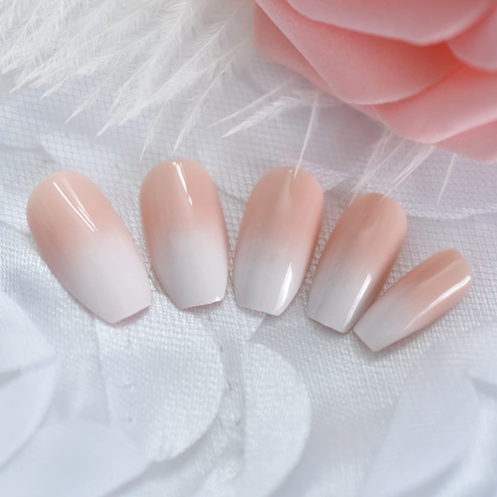 CoolNail tamaños variados coffin, ajuste cómodo para todas las uñas.