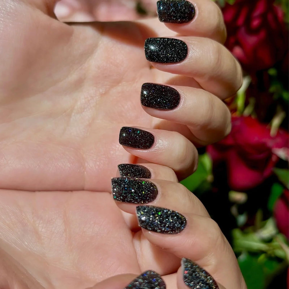 COSMOO gift-ready polish for gifting nail art lovers.