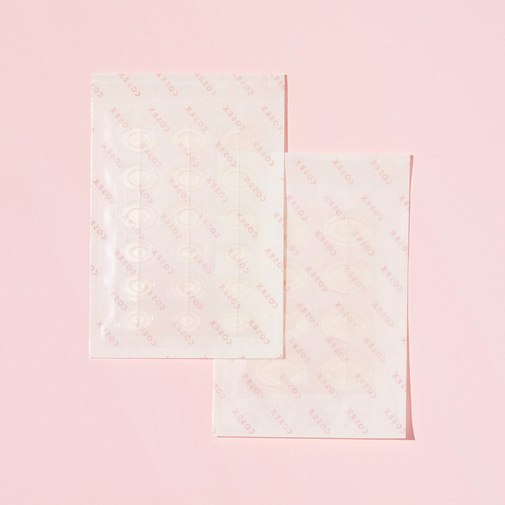 COSRX patch demonstrates strong adhesion along jawline and hairline