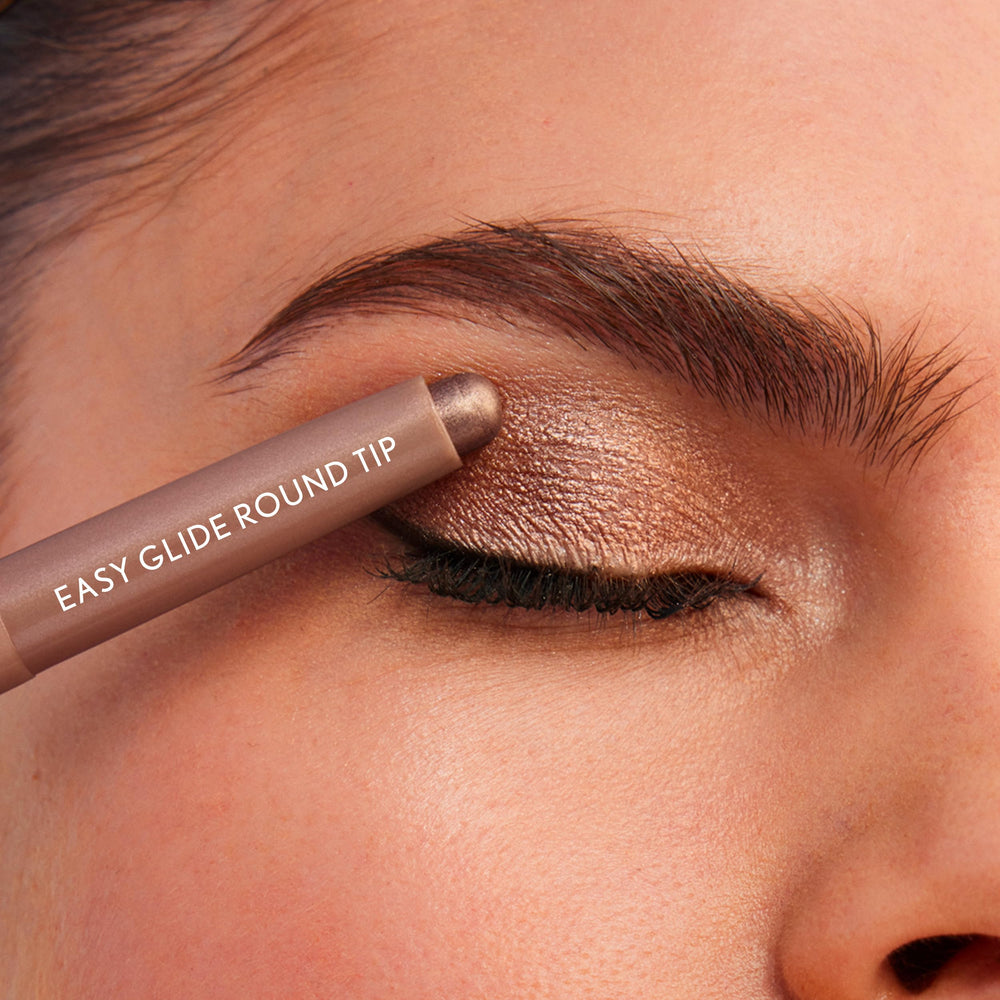 COVERGIRL Clean Eye Color sombra ivory vintage para base luminosa