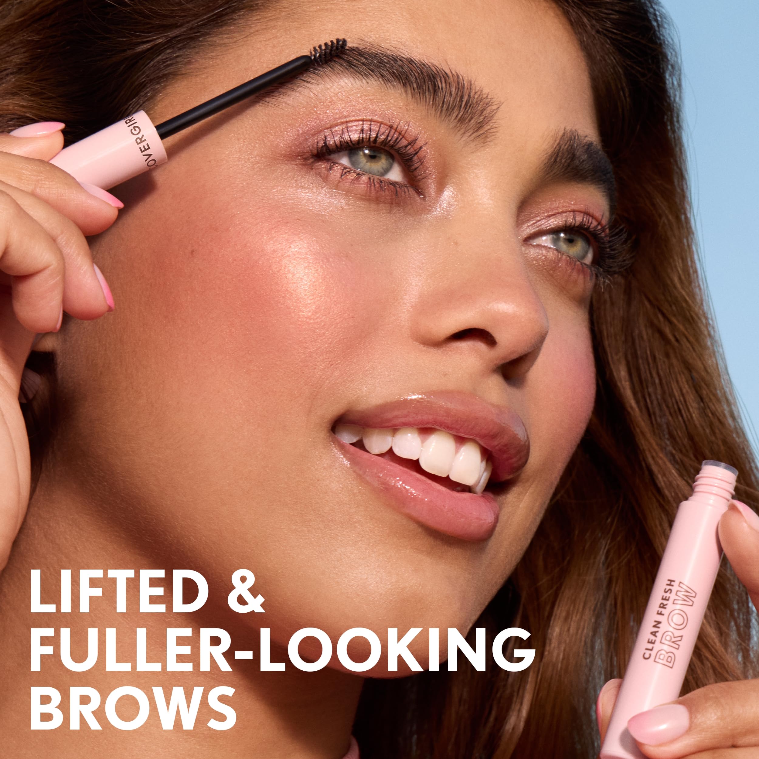 CoverGirl Clean Fresh Brow resistente al sudor para días activos.