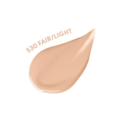 COVERGIRL Clean Fresh Skin Tint muestra tono 520 fair/light para comparación.