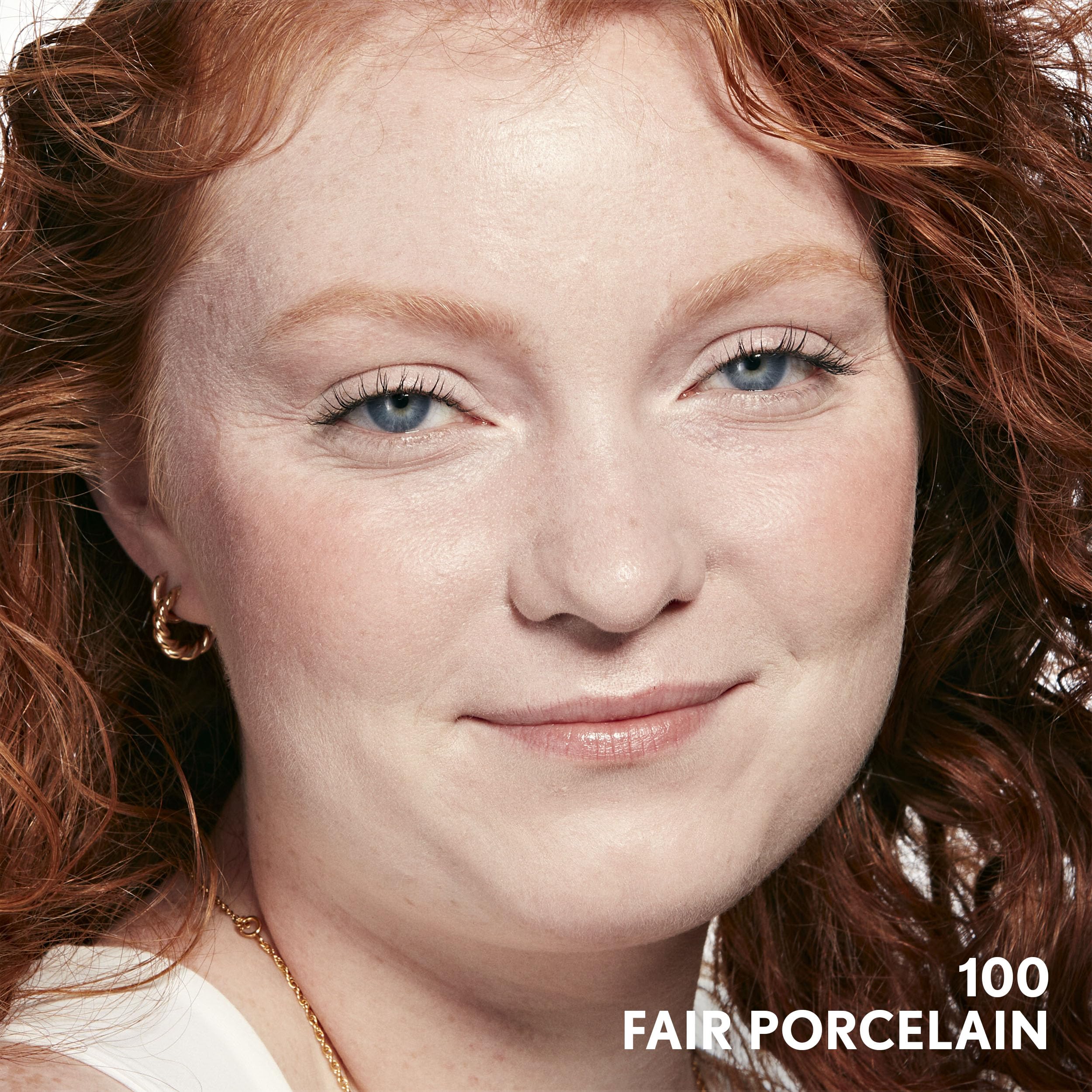 COVERGIRL Clean Invisible Foundation uses natural-origin pigments close-up.