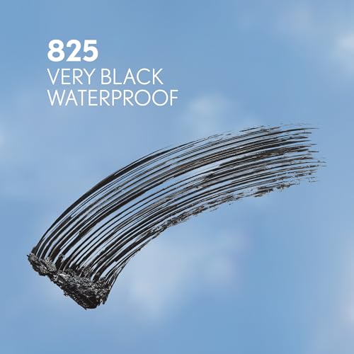 Closeup of COVERGIRL Clump Crusher's double-sided brush for instant lash volume.