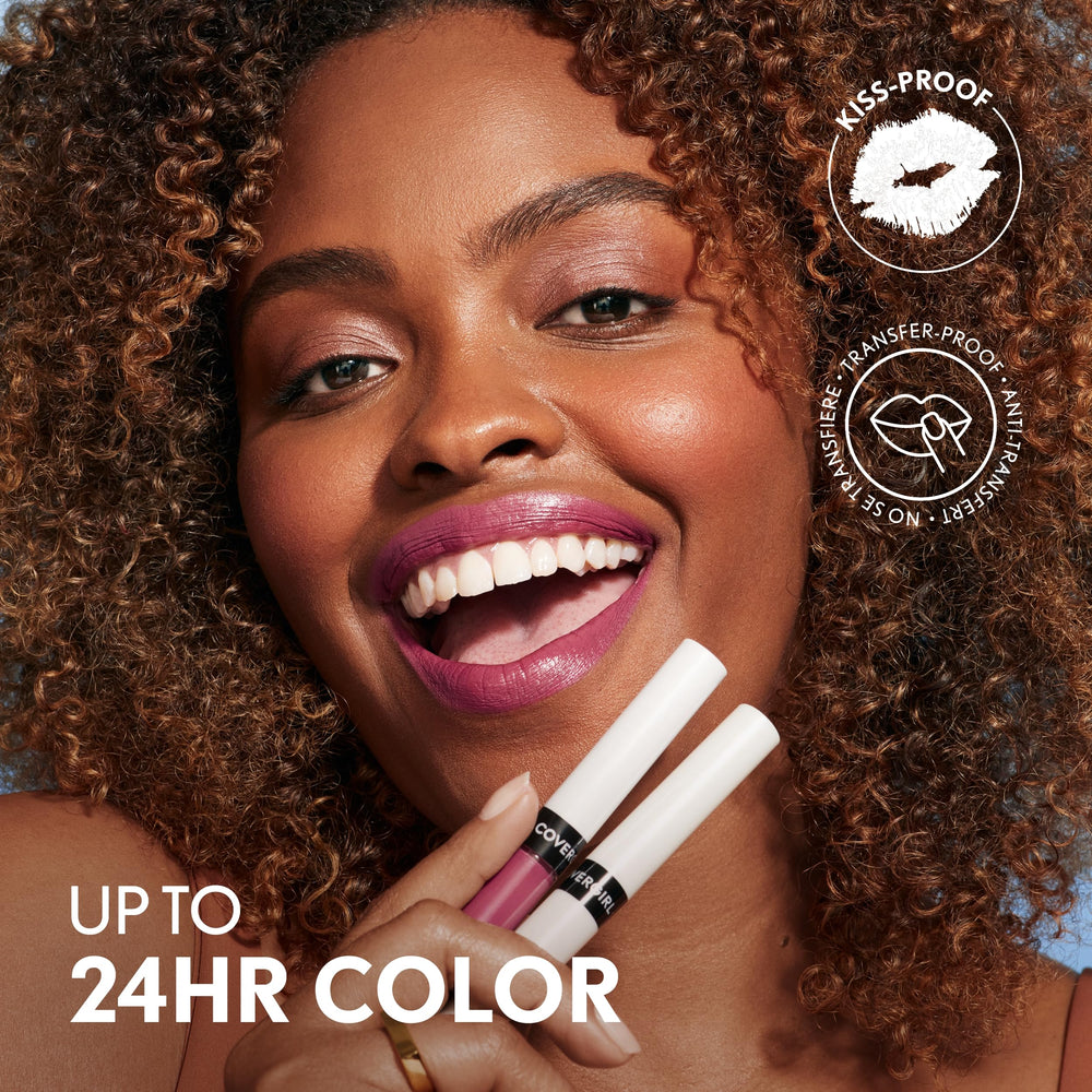 COVERGIRL Outlast Epic color: fórmula hidratante cuida los labios.