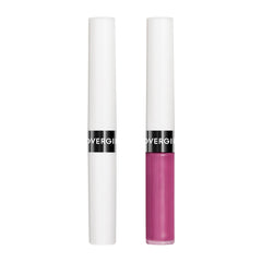 COVERGIRL Outlast Lip Color muestra la aplicación en dos pasos para un color duradero