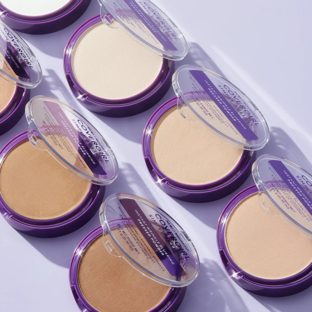 COVERGIRL Simply Ageless perfecto para retoques rápidos durante el día