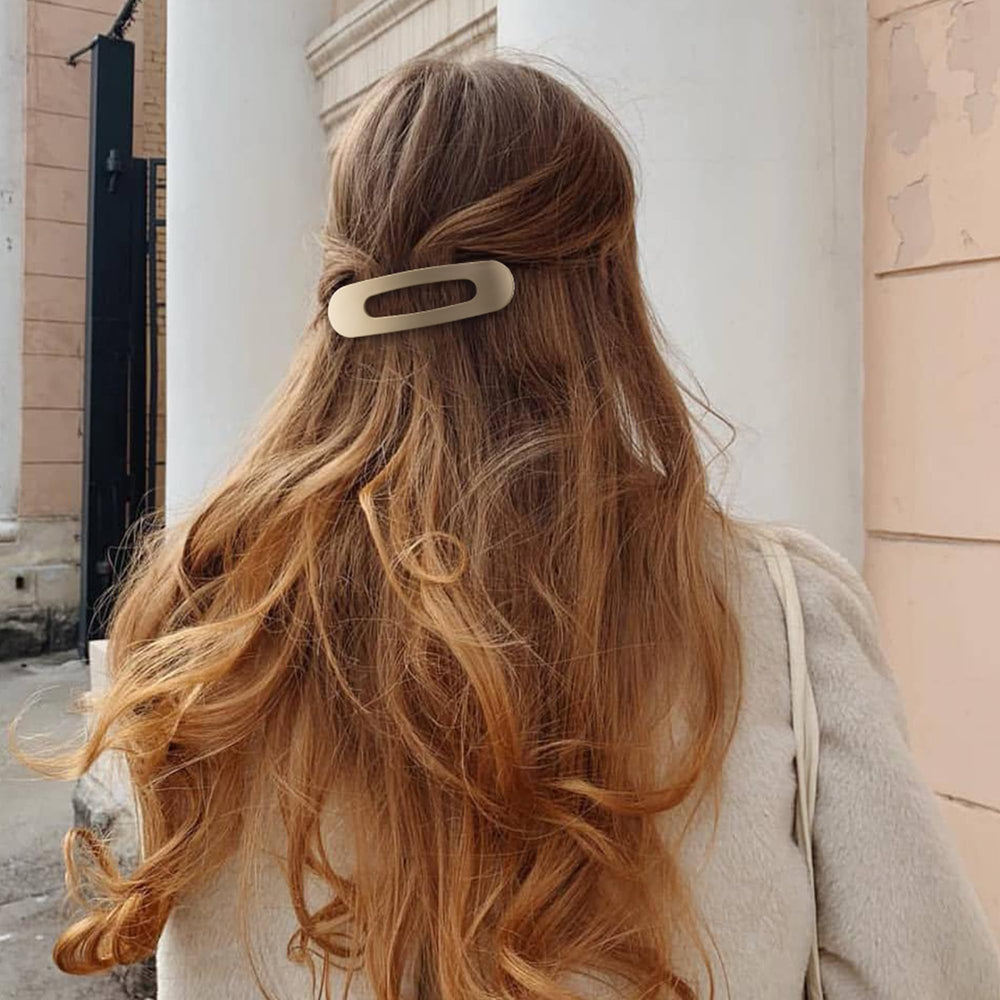 Cptots rectangle alligator barrette acts as a secure hair sectioning tool without damage.