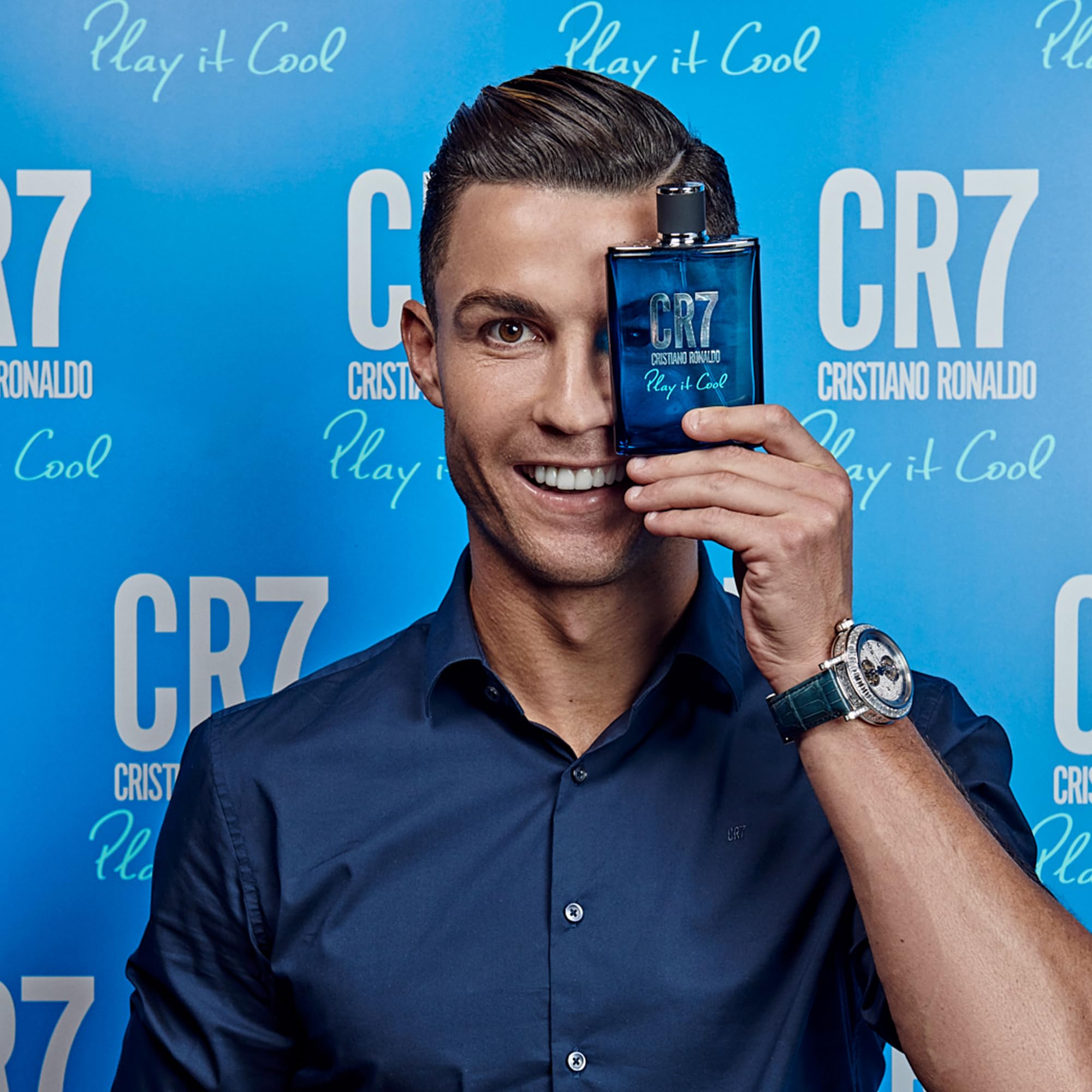 CR7 Play It Cool cap detail emphasizes premium finish and easy spray access