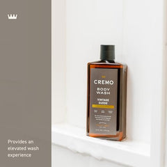 Cremo Fragancia progresiva de suede se despliega durante la ducha.