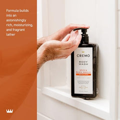 Cremo Spice & Black Vanilla, vapor de ducha, experiencia revitalizante durante la higiene.