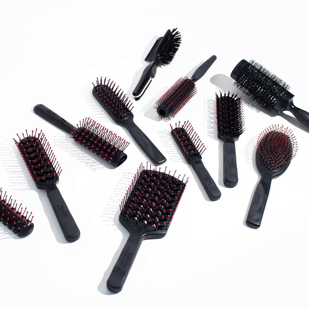 Cricket Static Free Mini Fast Flo Vent Brush ultralight at 1 oz