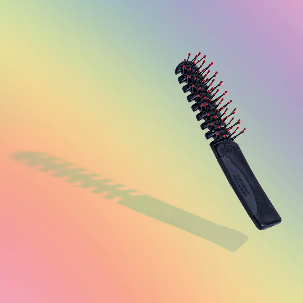 Cricket Static Free Volumizer Brush stay-put ball tips prevent snags during styling.