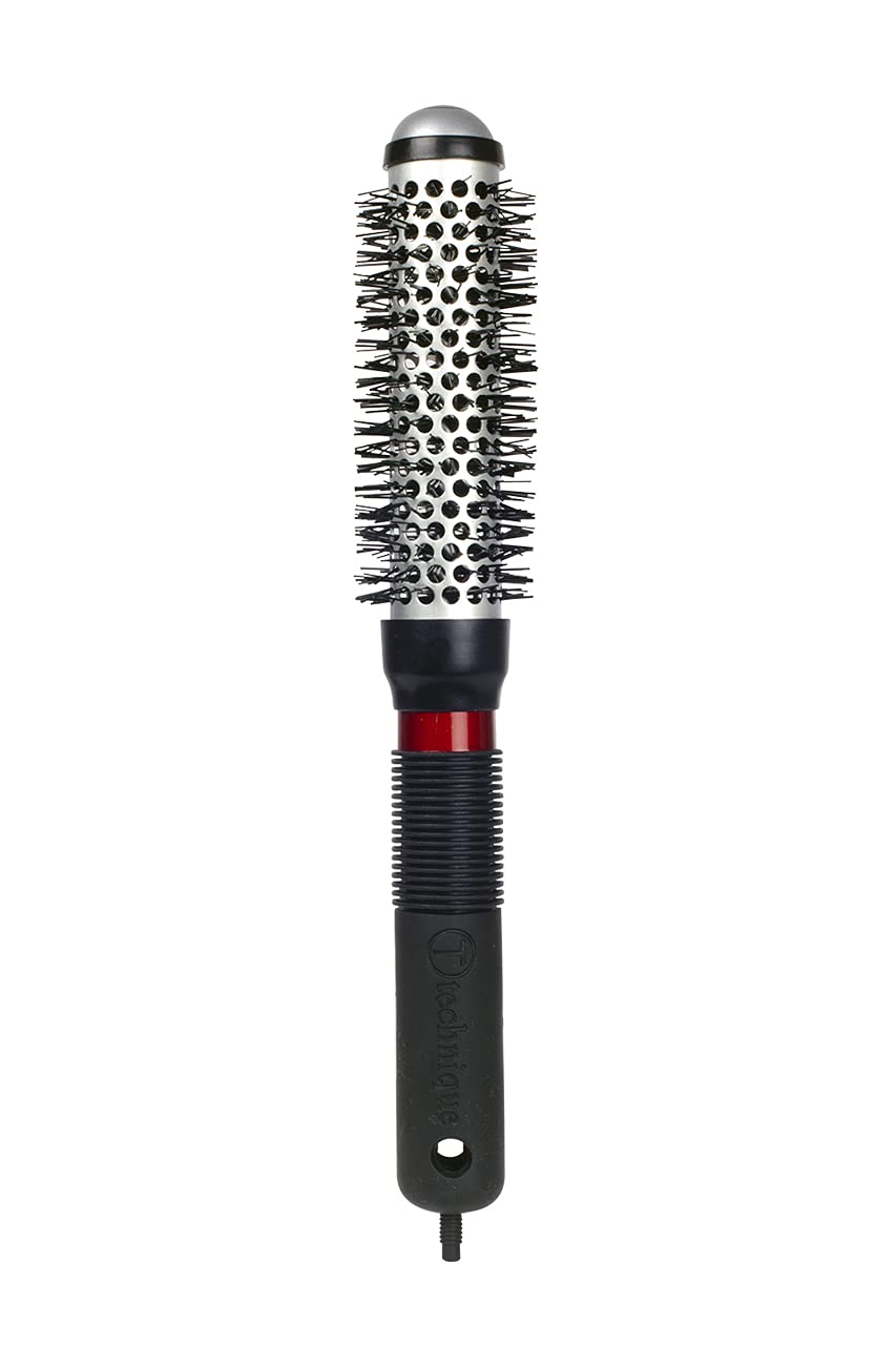 CRICKET Technique 310 1” thermal brush seamless barrel close-up for even heat distribution.