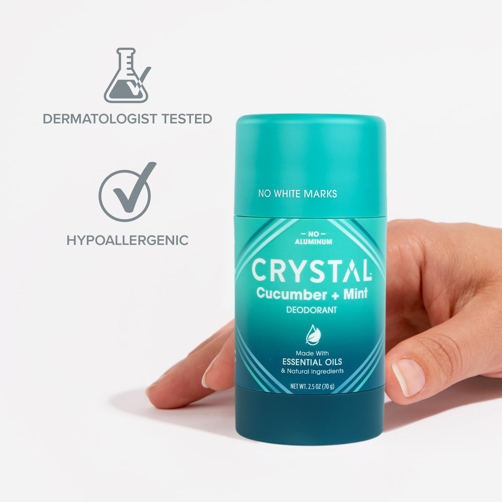 Carbón y Árbol de Té de Crystal Essence, limpieza suave y refrescante.