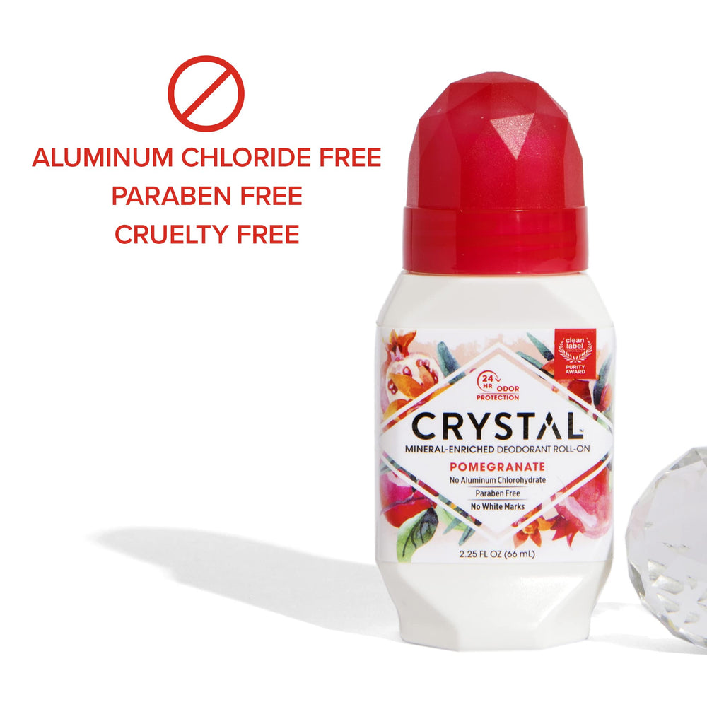 Envase con tres unidades Crystal Essence desodorante mineral en rodillo.
