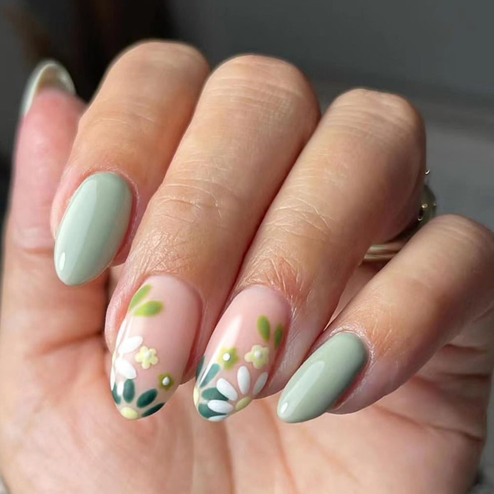 CTTHNBD uñas coloridas y vibrantes para un look moderno.