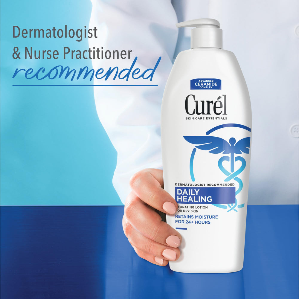 Curel crema corporal con ceramidas para reparar barrera de humedad.
