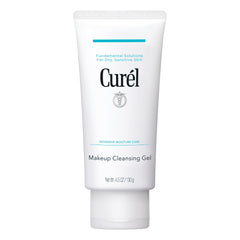 Curel gel desmaquillante facial elimina maquillaje resistente sin resecar la piel.