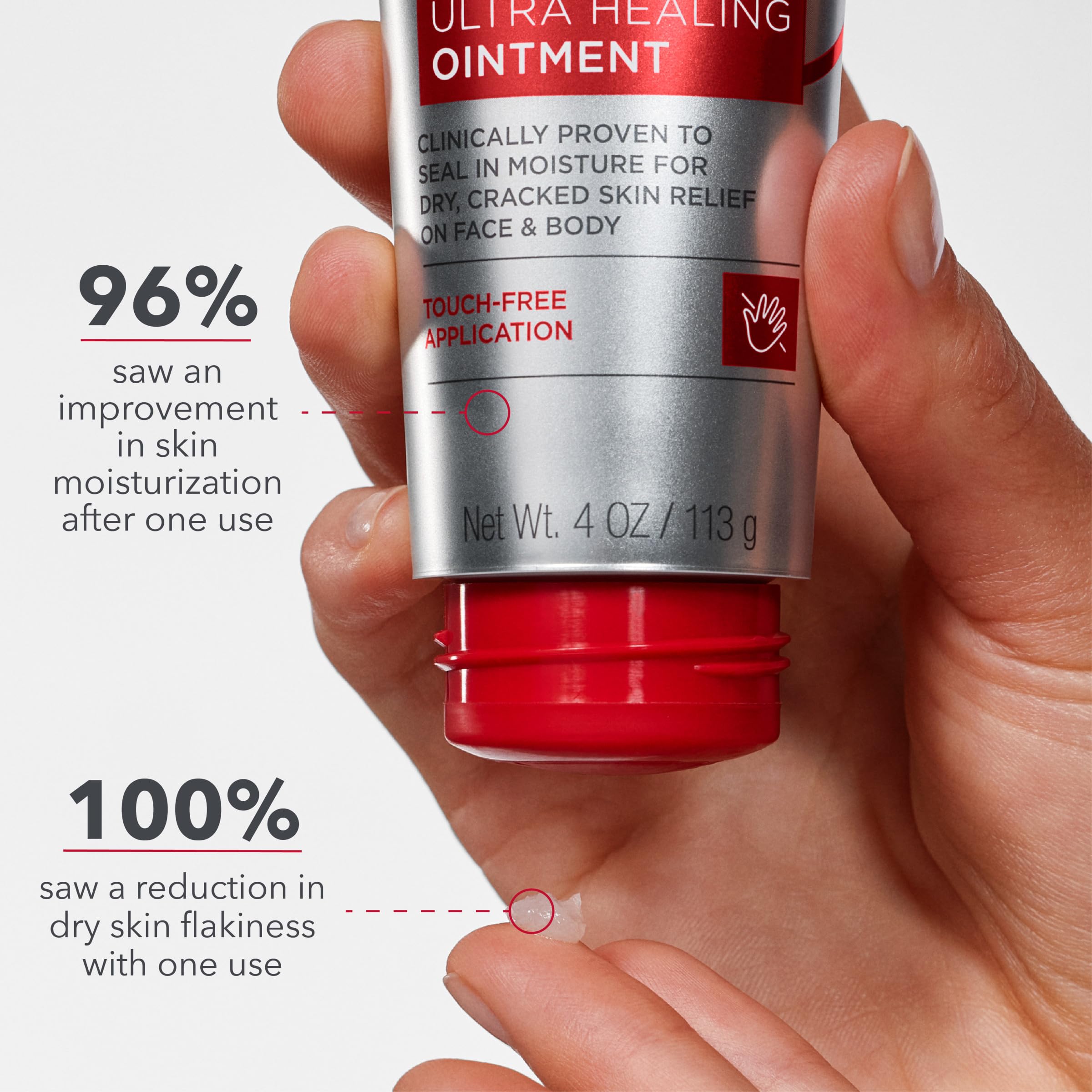Curel Ultra Healing Ointment funciona en cara y cuerpo para piel seca.