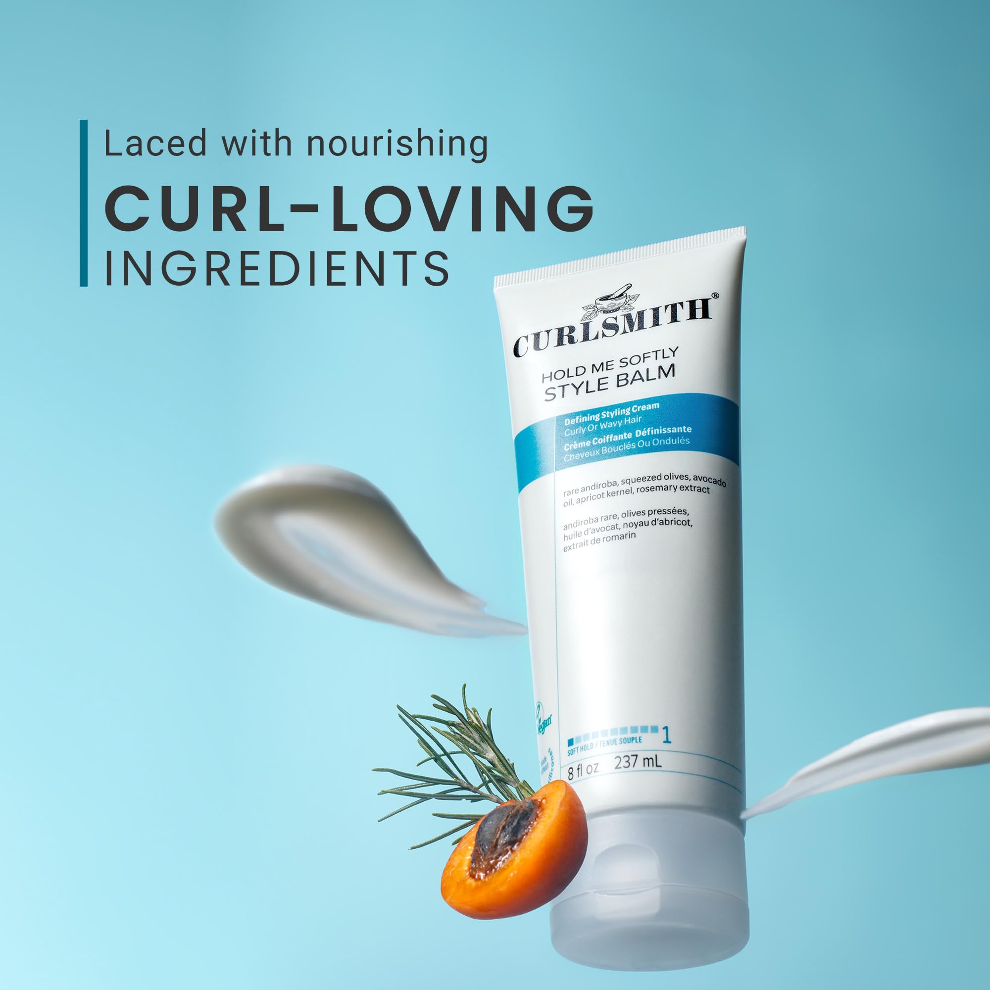 CURLSMITH Hold Me Softly Style Balm en rizos con movimiento natural.