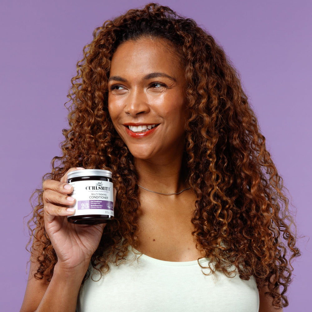 Sello vegano y cruelty-free de Curlsmith para cuidado responsable.