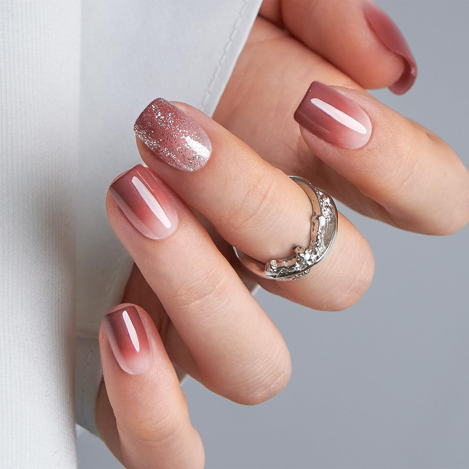 CurvLife frances gel, diseño rosa niebla, uñas elegantes para un toque de salón.