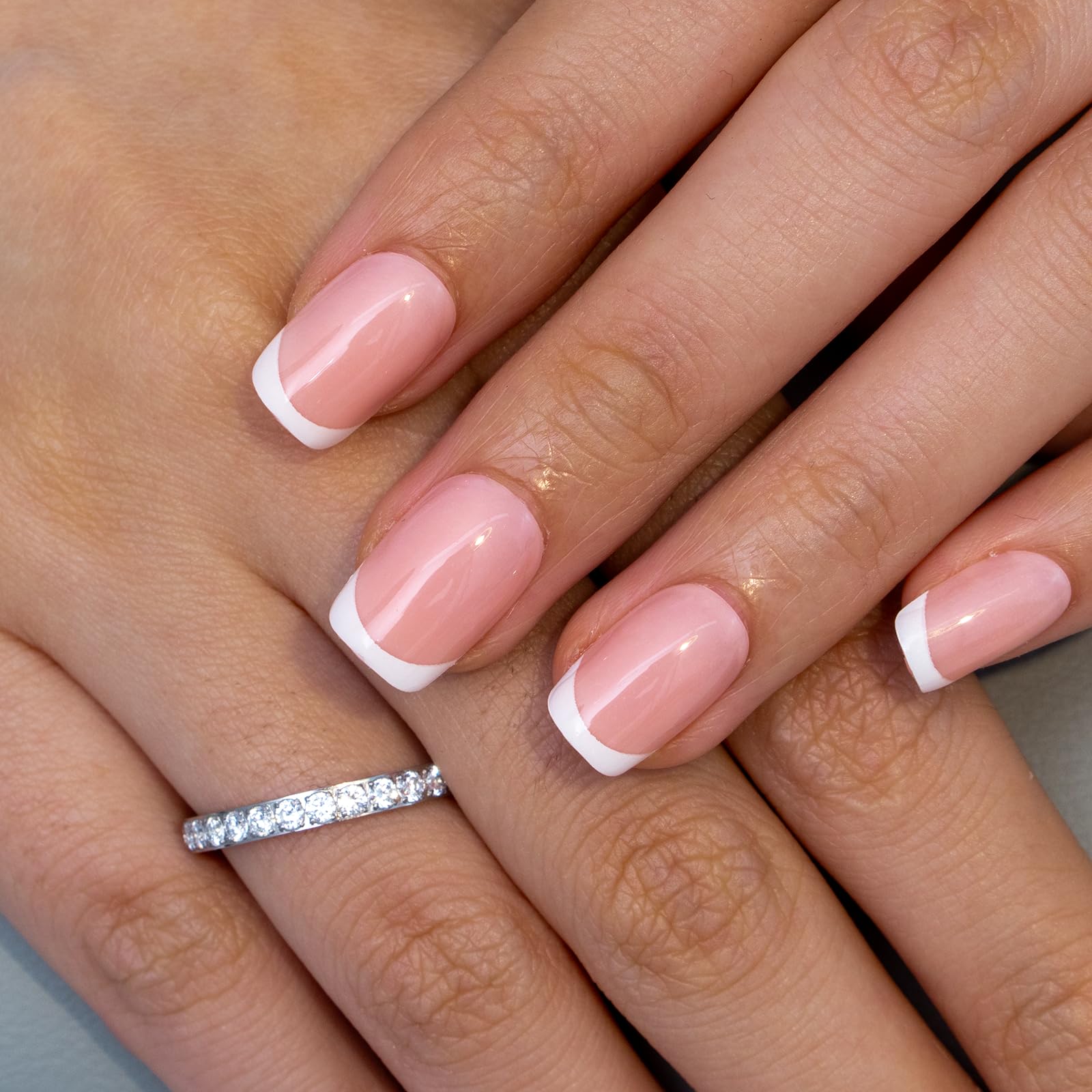 Curvlife uñas de gel diseño frances natural para cualquier ocasión