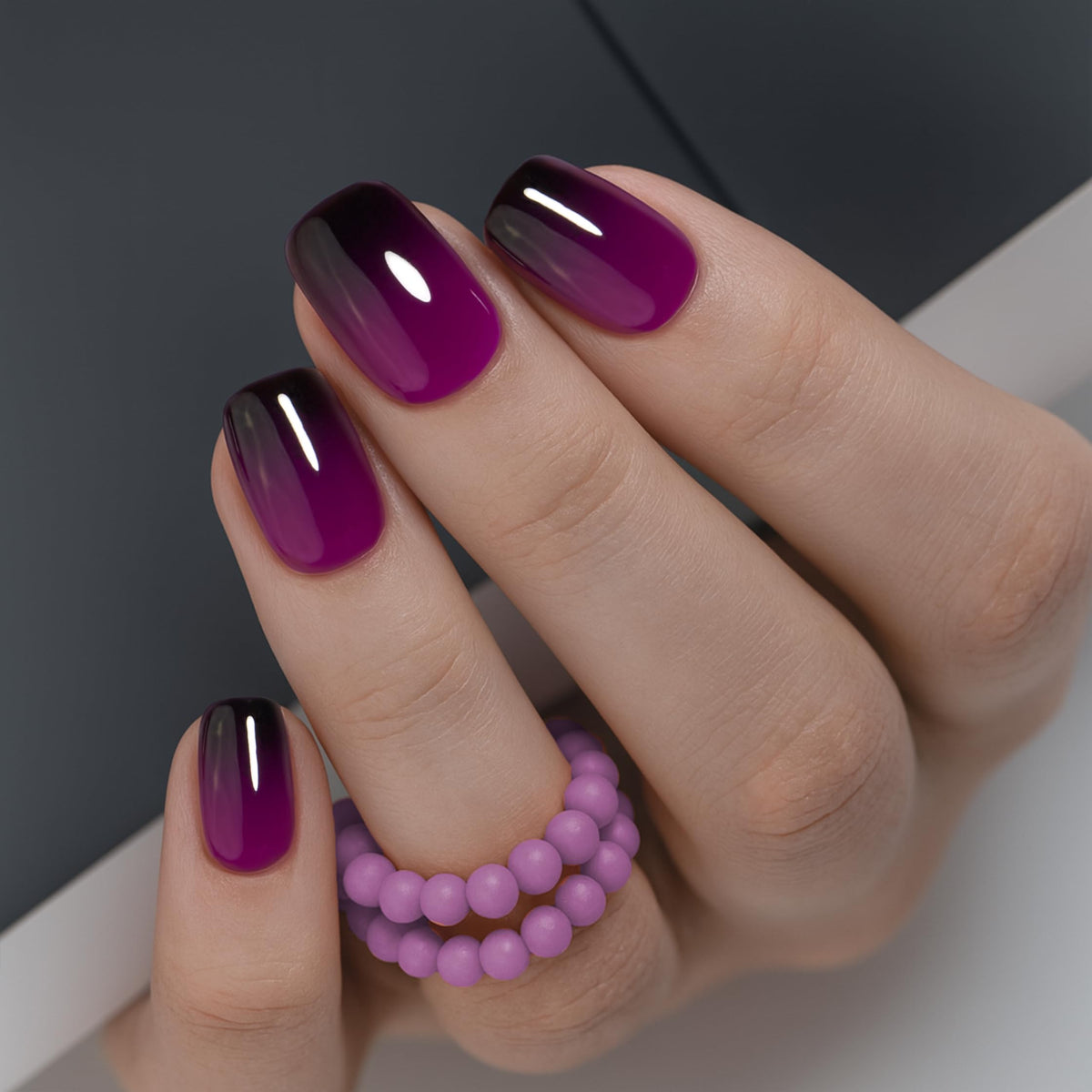Curvlife uñas frances gel corte, aspecto elegante y natural.
