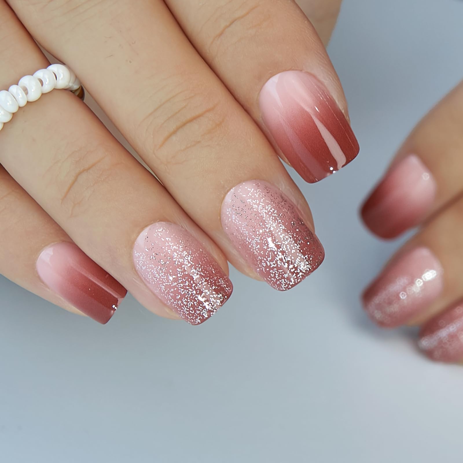 CurvLife uñas gel naturales, ajuste cómodo y aspecto natural para uso diario.