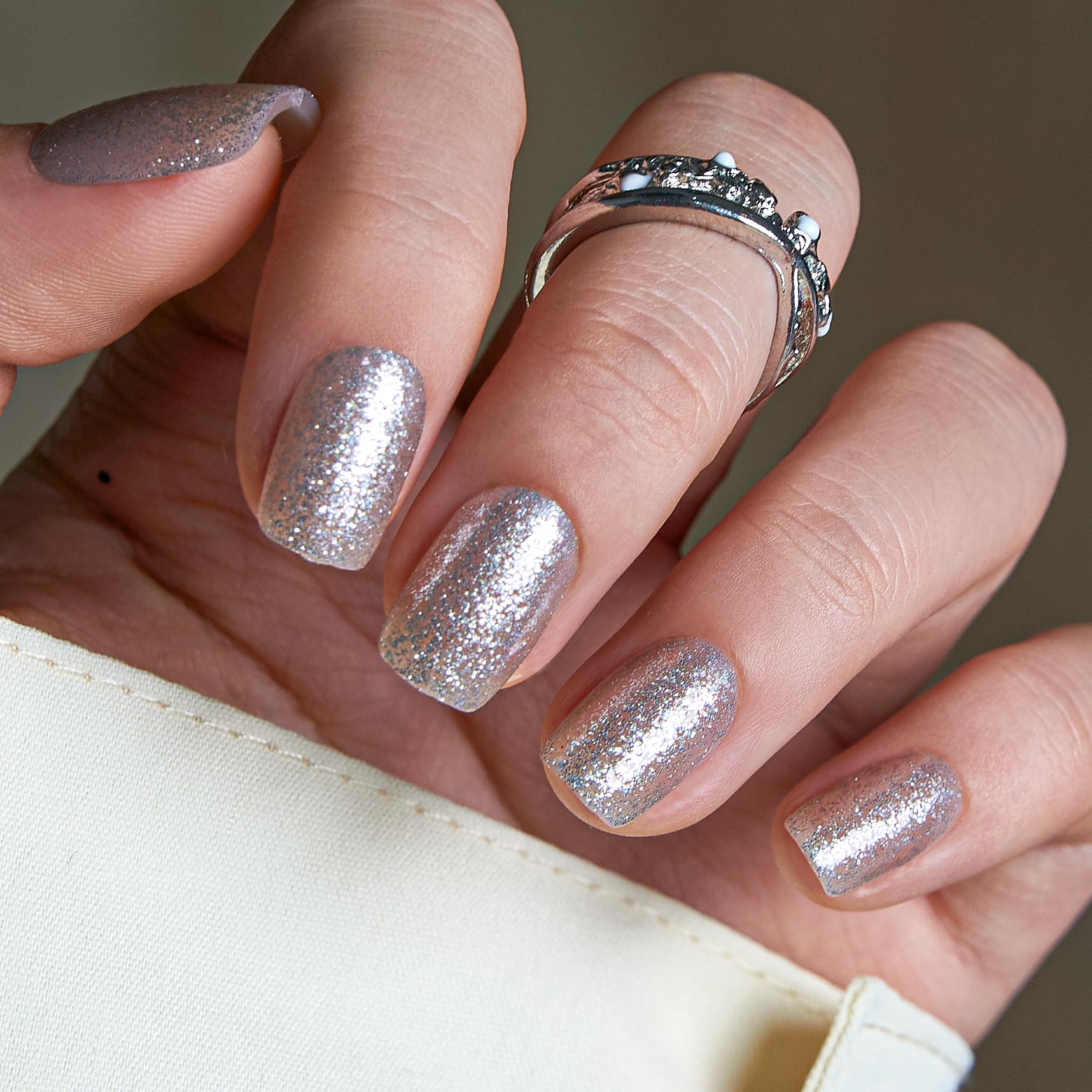 Curvlife uñas pegables Frances gel, acabado salón y rápida aplicación.