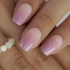 CurvLife uñas postizas acabado brillante tono piel natural para uso diario.