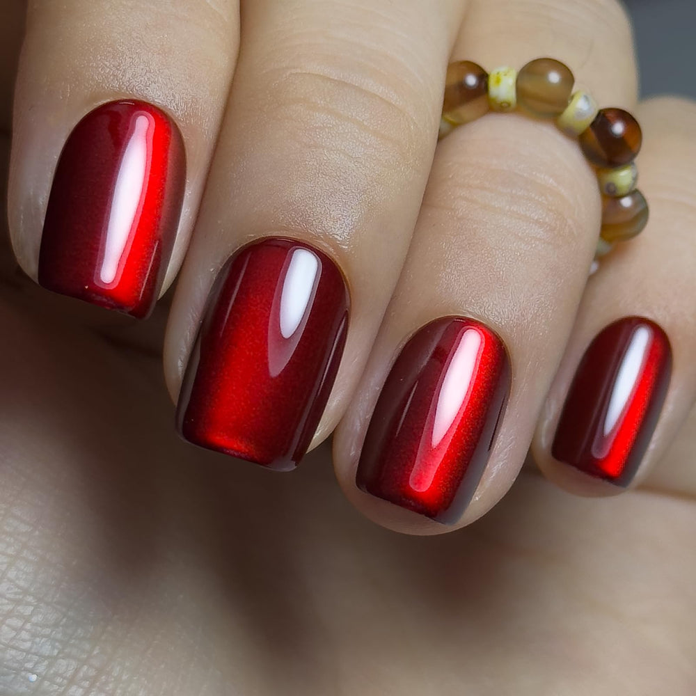 CurvLife uñas postizas corto cuadrado ojo de gato rojo apricot para un look atrevido.