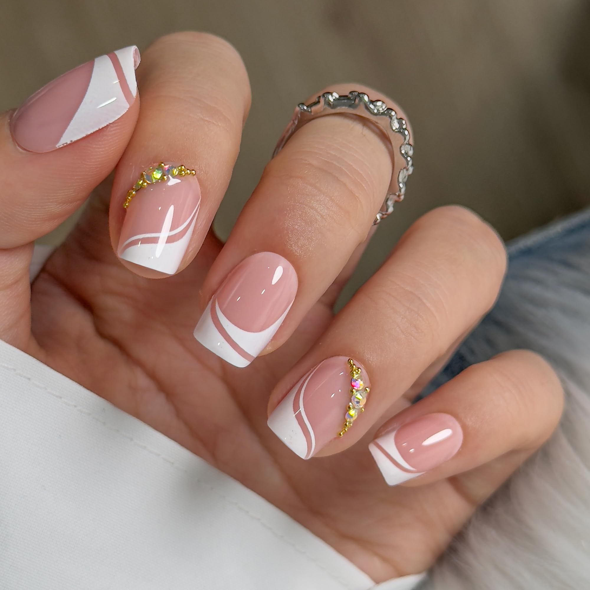 Curvlife Uñas tono desnudo brillo, apariencia natural para uso diario.