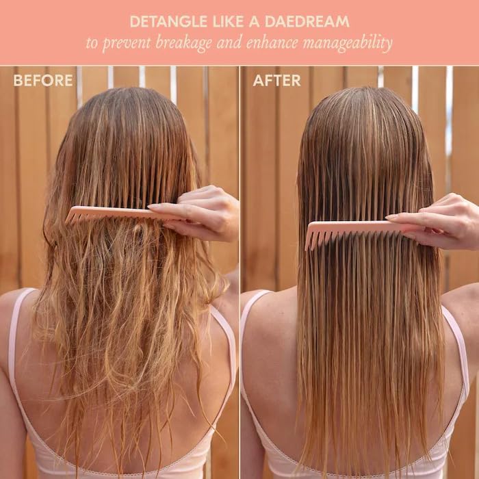 DAE Mirage Mist Leave-In pump dispensing for easy, even application