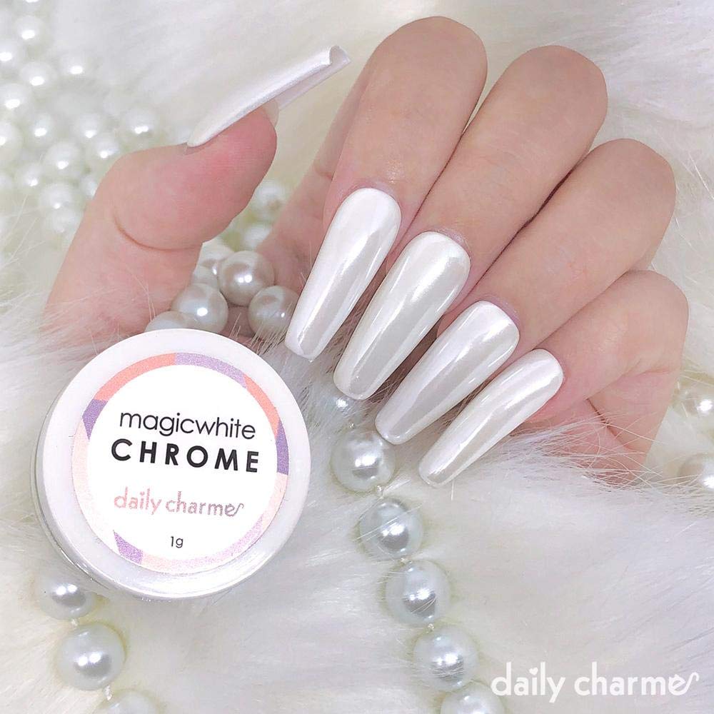 Daily Charme Magic White Chrome Powder glazed donut finish on nails with pearlescent shine