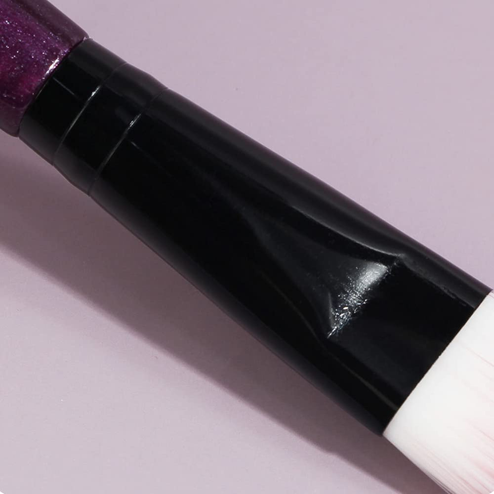 Dancecola eyebrow brush for neat, defined brows
