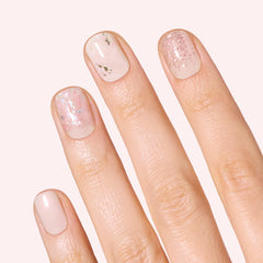 Dashing Diva pegatinas gel acabado gel brillante para look glamoroso inmediato.