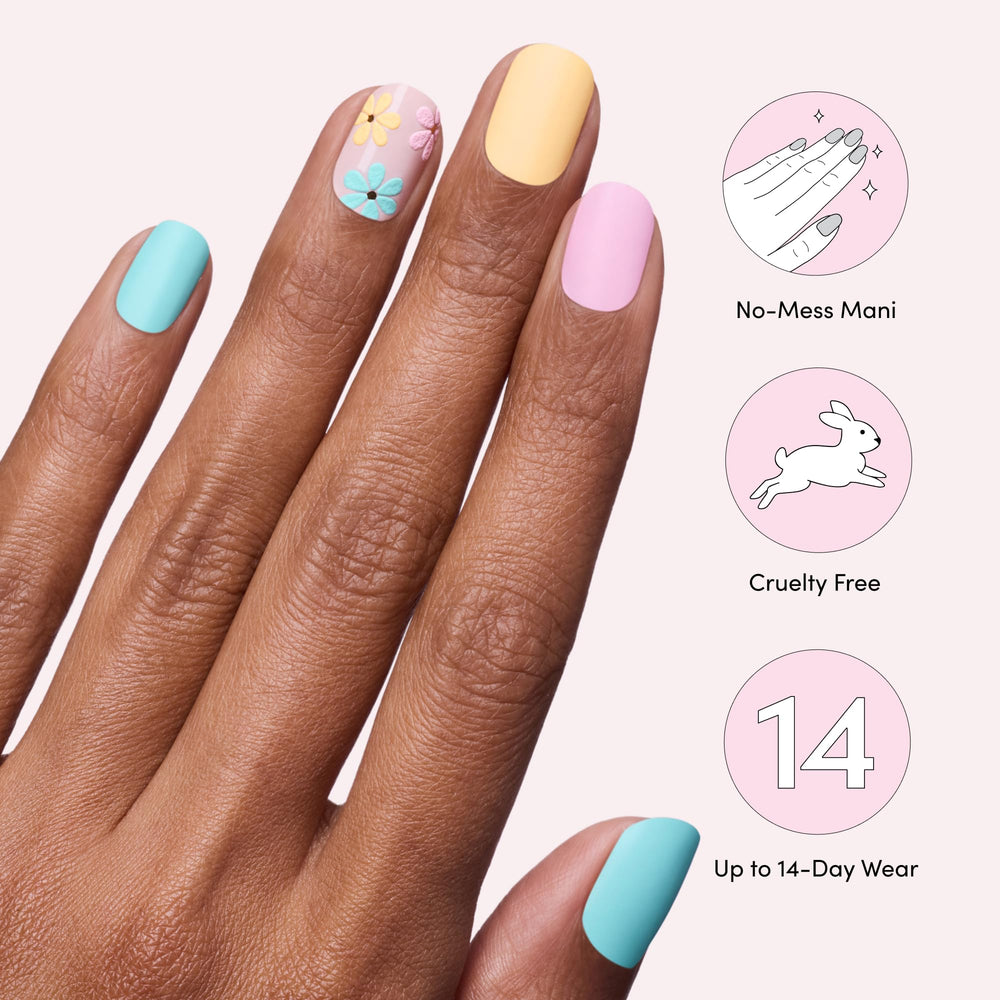 Uñas con acabado gel brillante y duradero tras la aplicación.