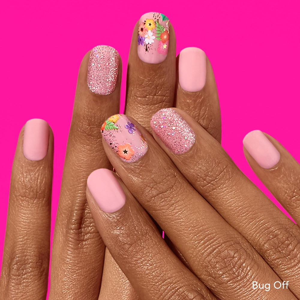 Tiras base Bug Off de Dashing Diva, aspecto floral con longevidad.