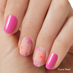 Dashing Diva tiras gel brillo playa palma para look veraniego duradero.