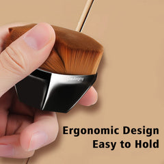 Daubigny petal-design handle offers comfortable grip during application