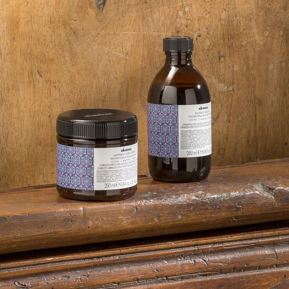 Davines Alchemic Shampoo Silver label close-up, emphasizing non-sealed packaging feature.
